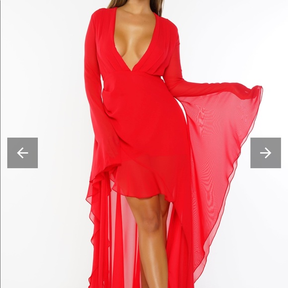 Red Gown - Picture 4 of 4